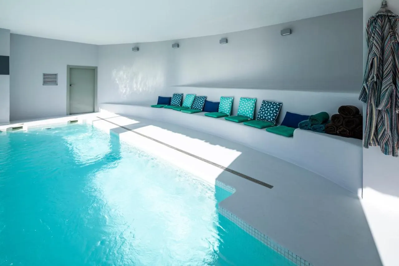 Villa Infinity -Amazing Luxury Villa 3 Pools & Jacuzzi Roca Llisa 0*,  Spain